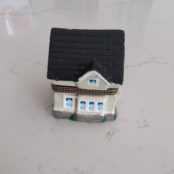 Rare Pampered Chef 2004 Heritage Home Trinket Box - Picture 2 of 7